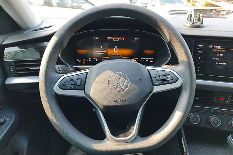 大众 帕萨特 2024款 280TSI 商务版局部细节13