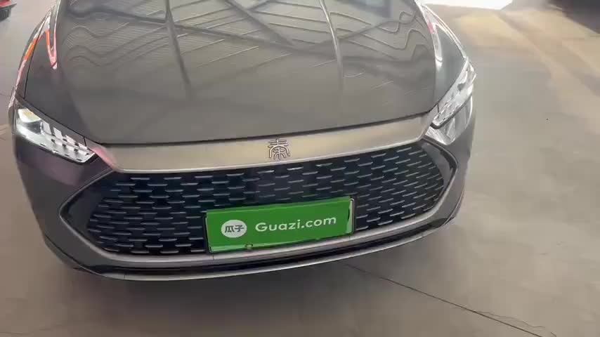 比亚迪 秦PLUS 2021款 DM-i 55KM 旗舰型实拍1