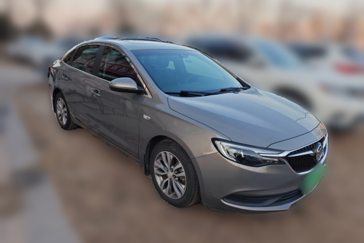 别克 英朗 2018款 18T 自动精英型车身外观3