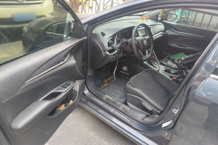 别克 英朗 2021款 改款 1.3T 自动轻混动精英型中控内饰20