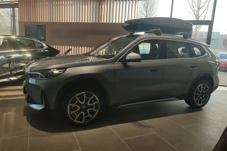 宝马X1 2023款 sDrive25Li X设计套装车身外观4