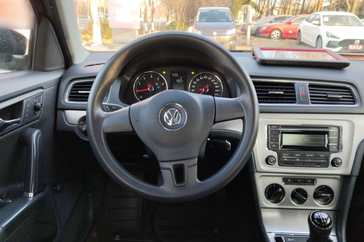 大众 朗逸 2013款 改款经典 1.6L 手动舒适版局部细节13