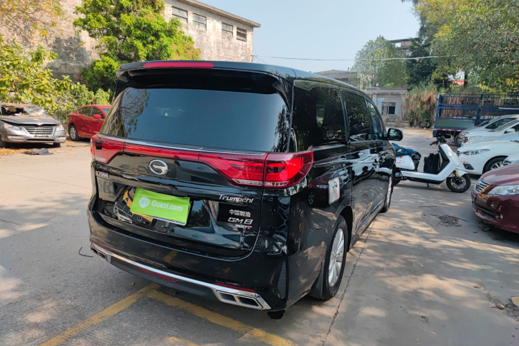 广汽传祺 传祺M8 2020款 领航款 390T 尊享版车身外观7