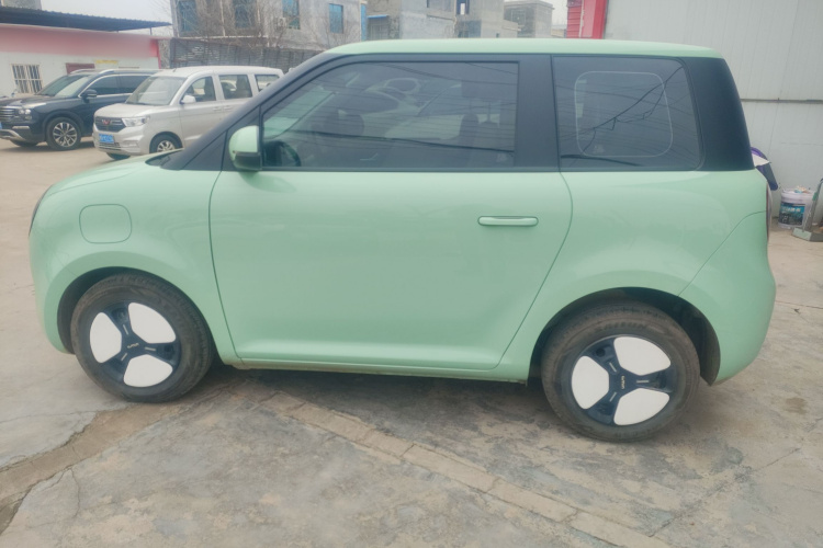 长安启源 长安Lumin 2022款 155km 清甜款车身外观4