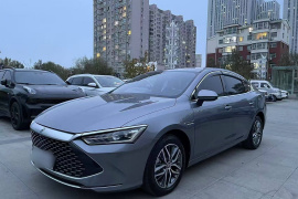 比亚迪 秦PLUS 2024款 荣耀版 DM-i 120KM领先型