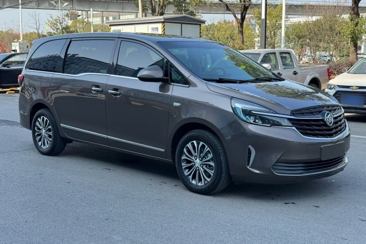 别克GL8 2022款 陆上公务舱 652T 豪华型车身外观6002