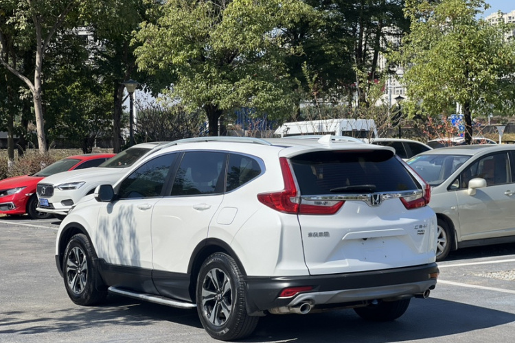 本田CR-V 2017款 240TURBO CVT两驱舒适版车身外观6001