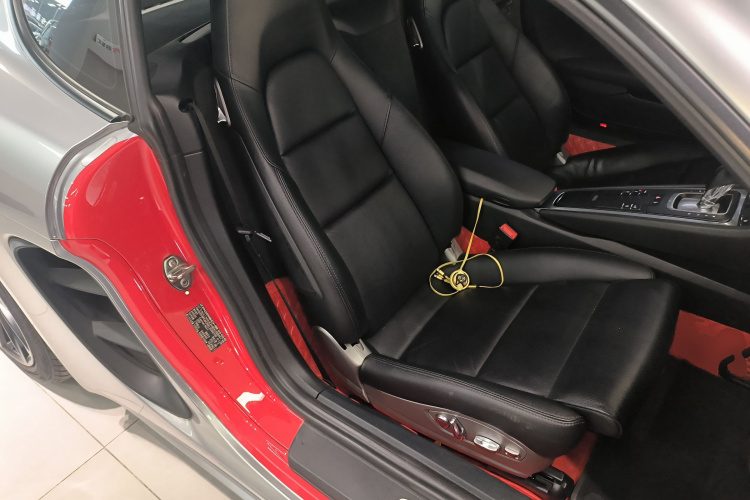 保时捷718 2016款 Cayman 2.0T局部细节41