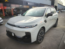 零跑汽车 零跑B10 2025款 510悦享版