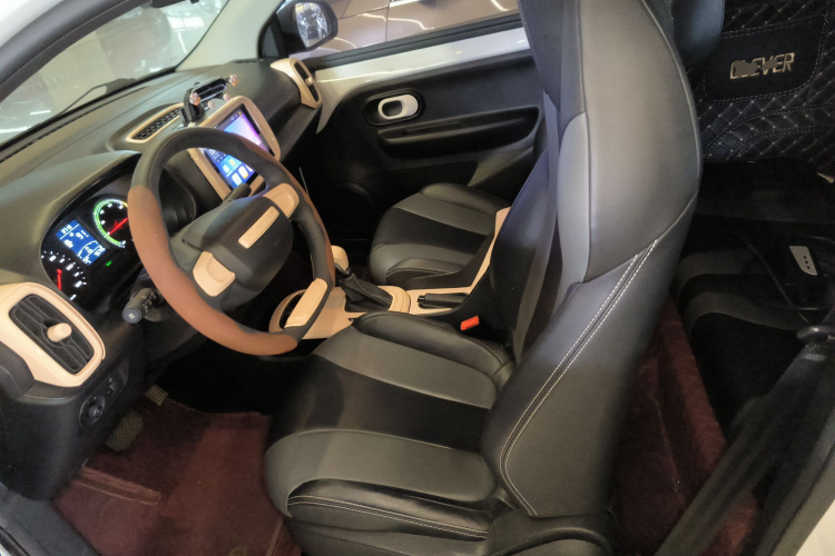 荣威 科莱威CLEVER 2022款 311km元气啵啵版中控内饰19