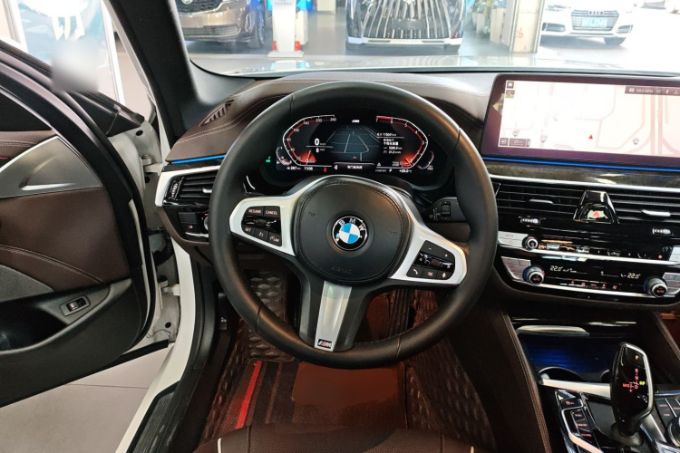 宝马5系 2021款 改款 525Li M运动套装局部细节13