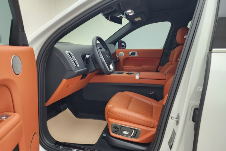 理想汽车 理想L7 2023款 Pro中控内饰7009