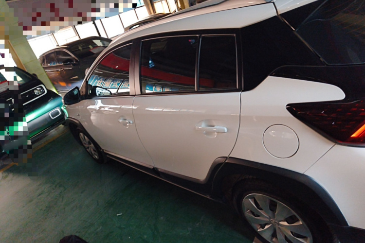 丰田 YARiS L 致炫 2021款 致炫X 1.5L CVT领先版车身外观6003