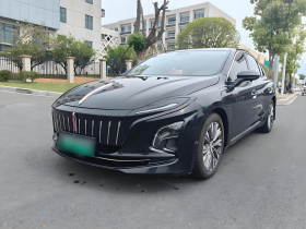 红旗E-QM5 2022款 431km 充电乐享版