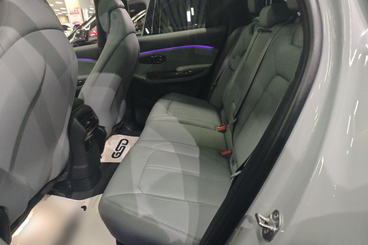 蔚来ES6 2020款 420KM 运动版中控内饰21