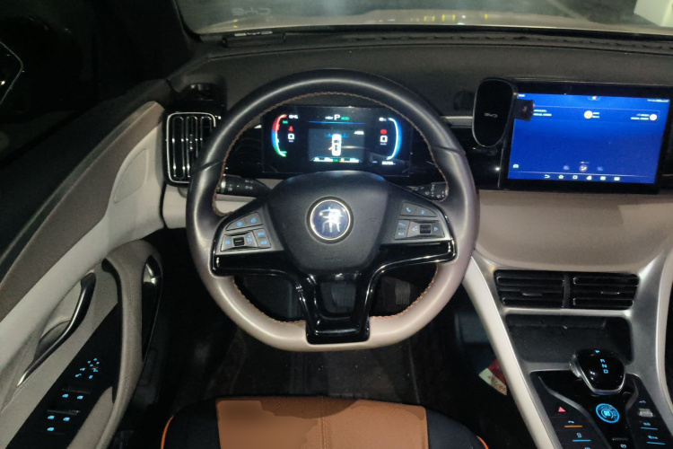 比亚迪 宋Pro新能源 2024款 荣耀版 DM-i 71KM领航型中控内饰13