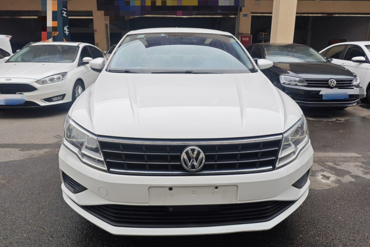 大众 捷达 2017款 1.4L 手动时尚型车身外观2