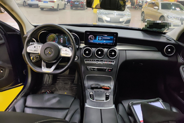 奔驰C级 2021款 C 200 L 时尚型运动版中控内饰12