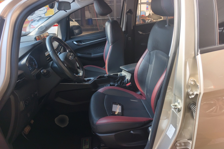 吉利汽车 远景X3 2021款 PRO 1.5L CVT尊贵型局部细节19