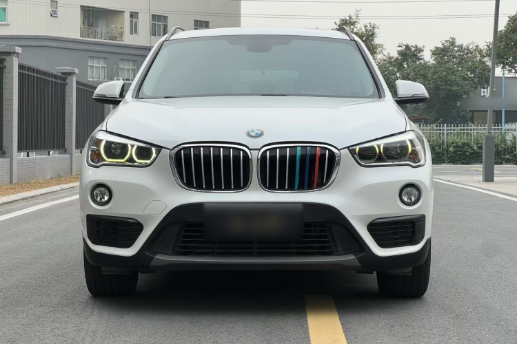 宝马X1 2016款 sDrive18Li 尊享型车身外观6007