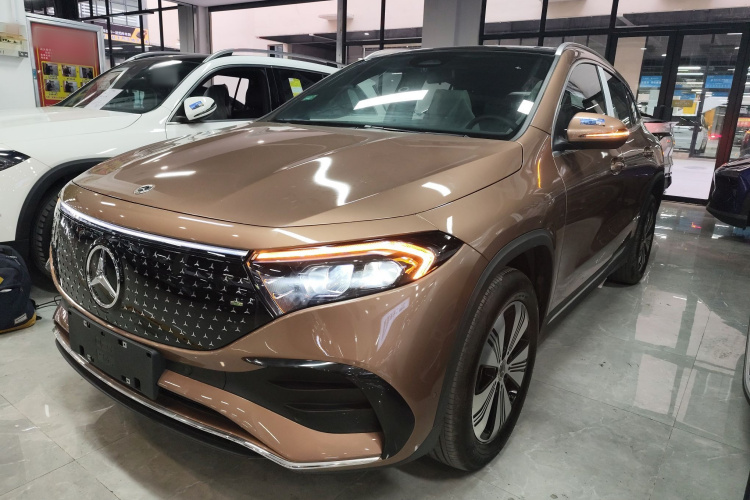 奔驰EQA 2025款 EQA 260车身外观1