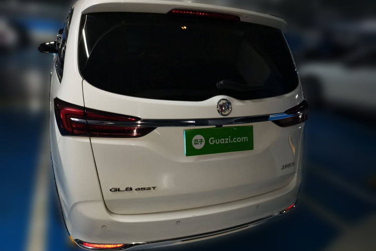别克GL8 2022款 陆上公务舱 652T 豪华型车身外观6004