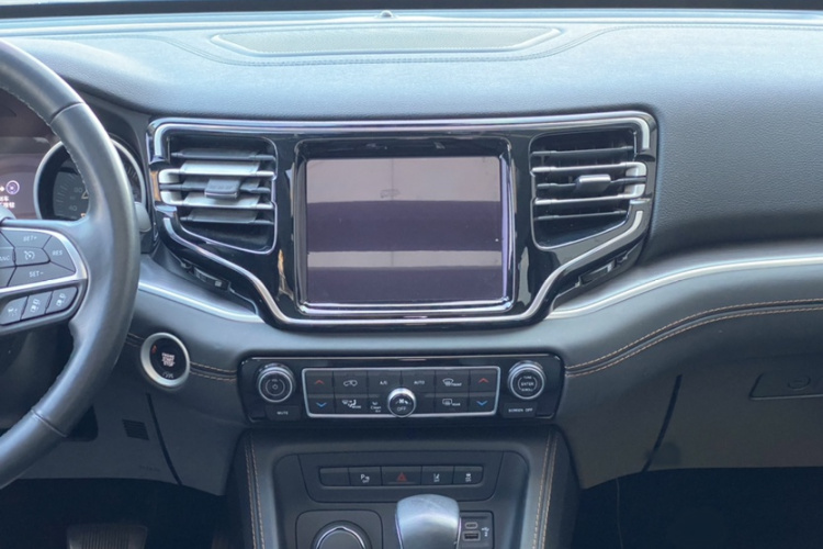 Jeep 大指挥官 2018款 2.0T 四驱智享版 国V局部细节16