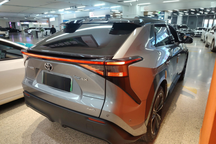 广汽丰田bZ4X 2022款 X-MODE 四驱Ultra车身外观6005