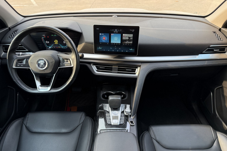 比亚迪 宋Pro 2019款 1.5T 自动精英型中控内饰7002