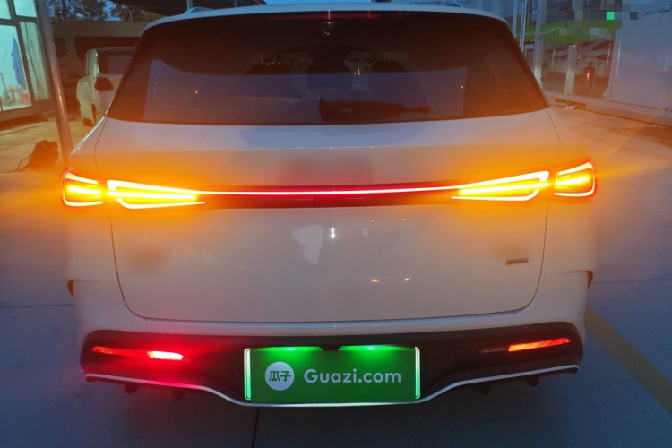 比亚迪 海豹06 DM-i旅行版 2025款 DM-i 80KM尊贵型车身外观6004