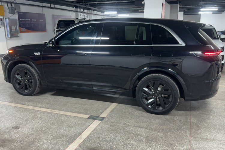 理想汽车 理想L7 2023款 Pro车身外观6005