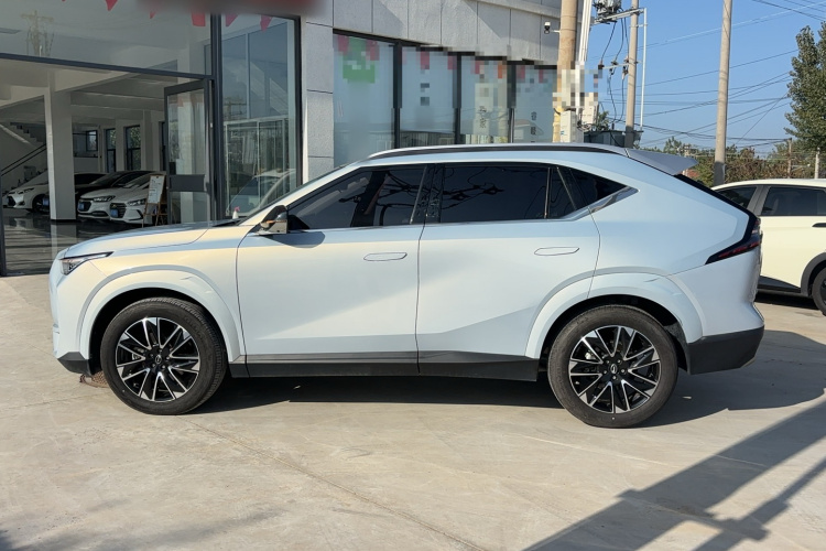 广汽传祺 传祺GS4 2024款 MAX 1.5T 旗舰版车身外观6006