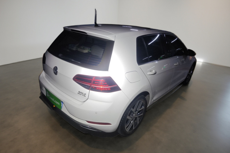 大众 高尔夫 2020款 280TSI DSG豪华型车身外观7