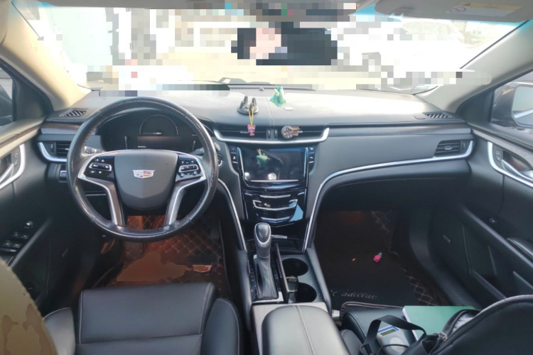凯迪拉克XTS 2018款 28T 精英型中控内饰12
