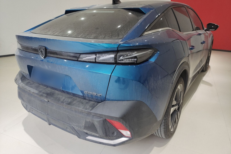 标致408X 2023款 魅力版车身外观7