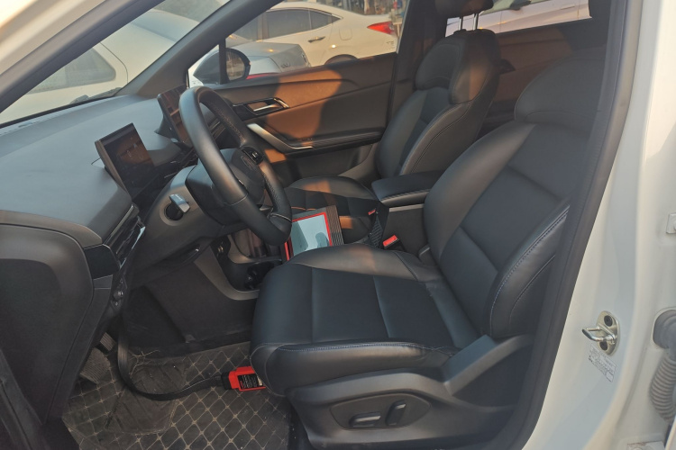 名爵 MG4 EV 2022款 425km 豪华版局部细节19