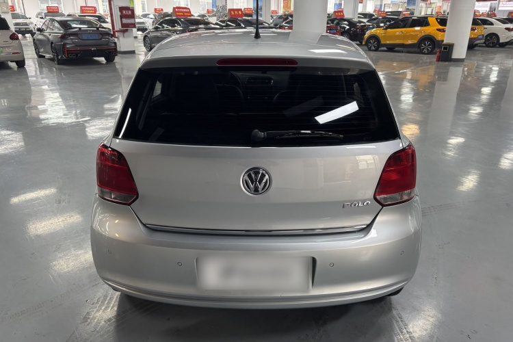 大众 Polo 2011款 1.4L 自动致酷版车身外观6006