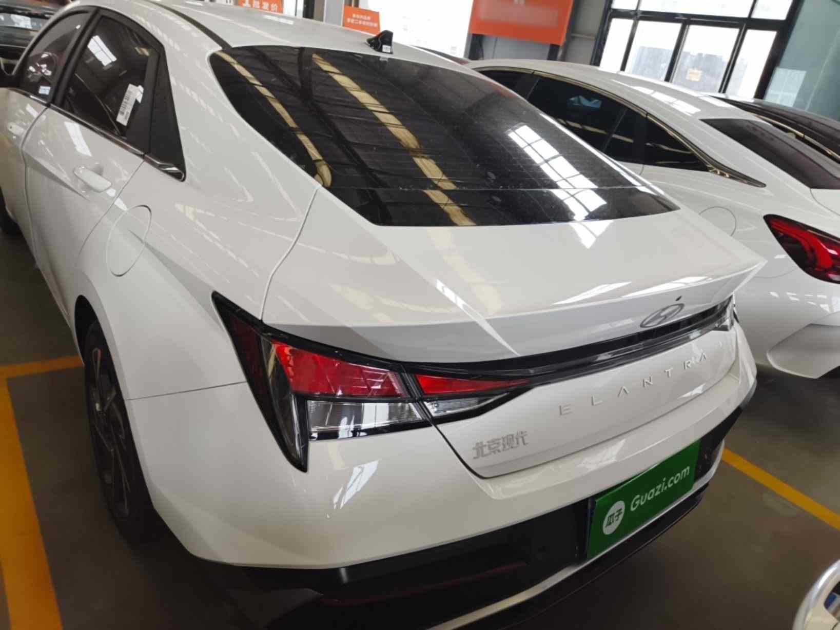 现代 伊兰特 2023款 1.5L CVT GLX精英版(3)