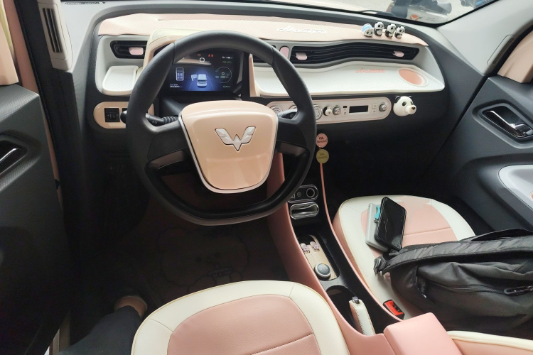 五菱汽车 宏光MINIEV 2021款 马卡龙臻享款 磷酸铁锂中控内饰7002