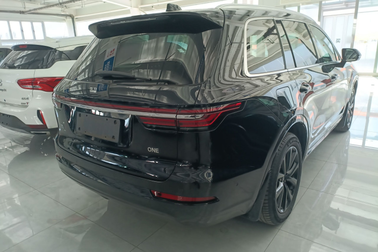 理想汽车 理想ONE 2021款 增程6座版车身外观6005