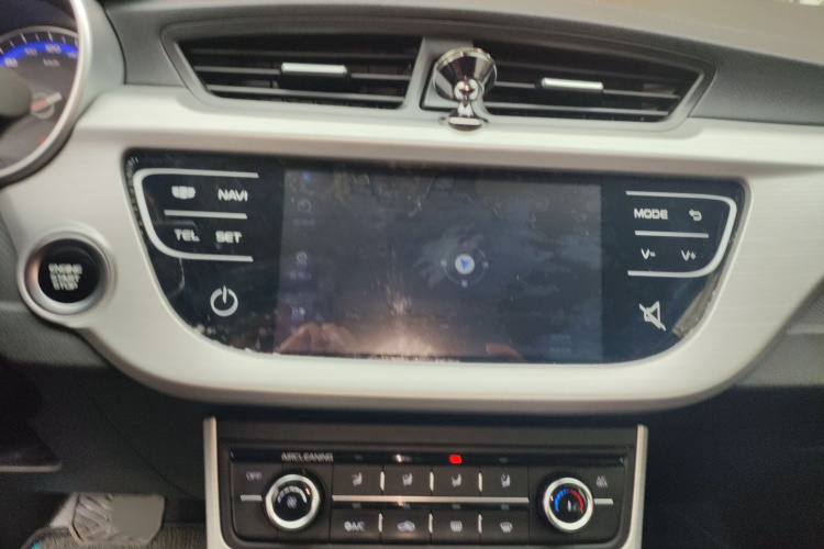 吉利汽车 远景 2018款 1.5L 自动尊贵型局部细节16