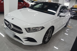 奔驰A级 2020款 改款二 A 180 L 运动轿车