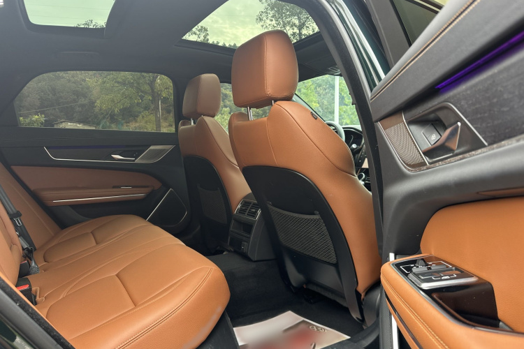 捷豹XFL 2022款 XFL 2.0T P250 两驱精英运动版中控内饰7008