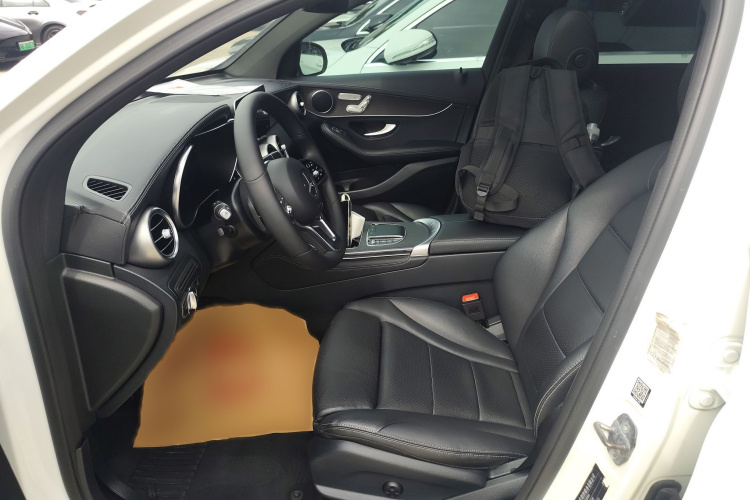 奔驰GLC轿跑 2020款 GLC 300 4MATIC 轿跑SUV局部细节19