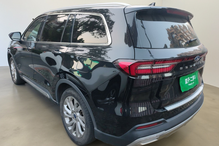 福特 领裕 2021款 EcoBoost 225 铂领型 7座车身外观5