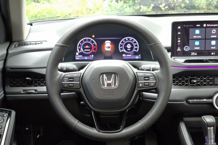 本田 雅阁 2025款 260TURBO 豪华版中控内饰7003