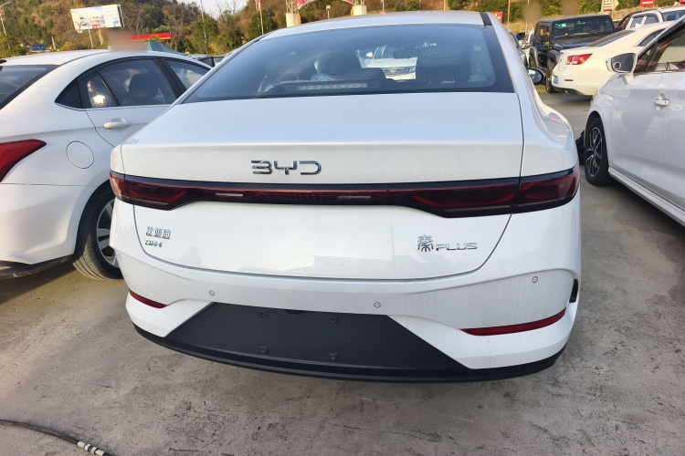 比亚迪 秦PLUS 2025款 DM-i 智驾版 128KM进取型车身外观6004