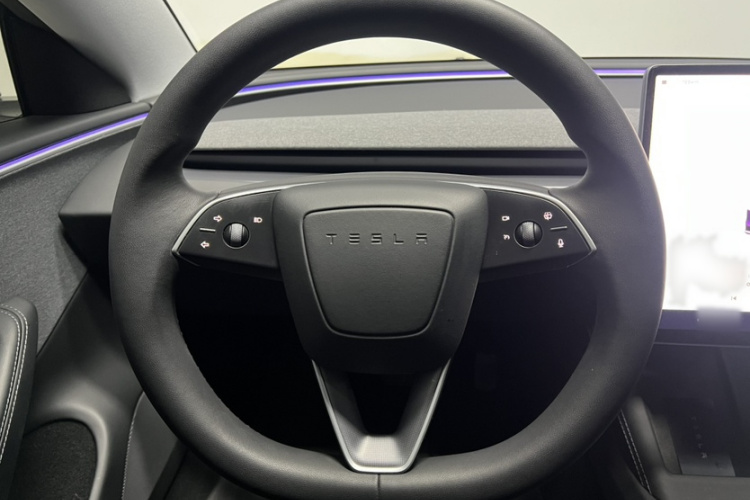 特斯拉 Model 3 2023款 后轮驱动版局部细节13