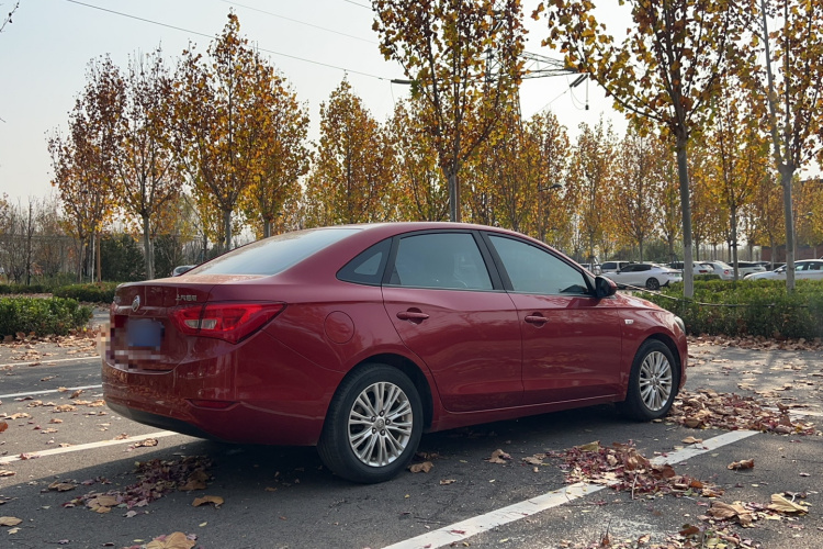 别克 英朗 2016款 15N 自动精英型车身外观6006