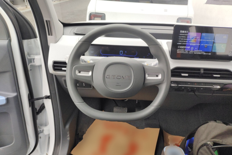 吉利银河 2024款 熊猫mini 200km 耐力熊局部细节13